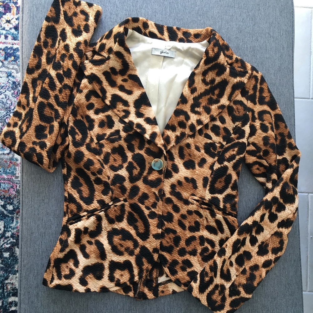 GAIA Leopard Blazer